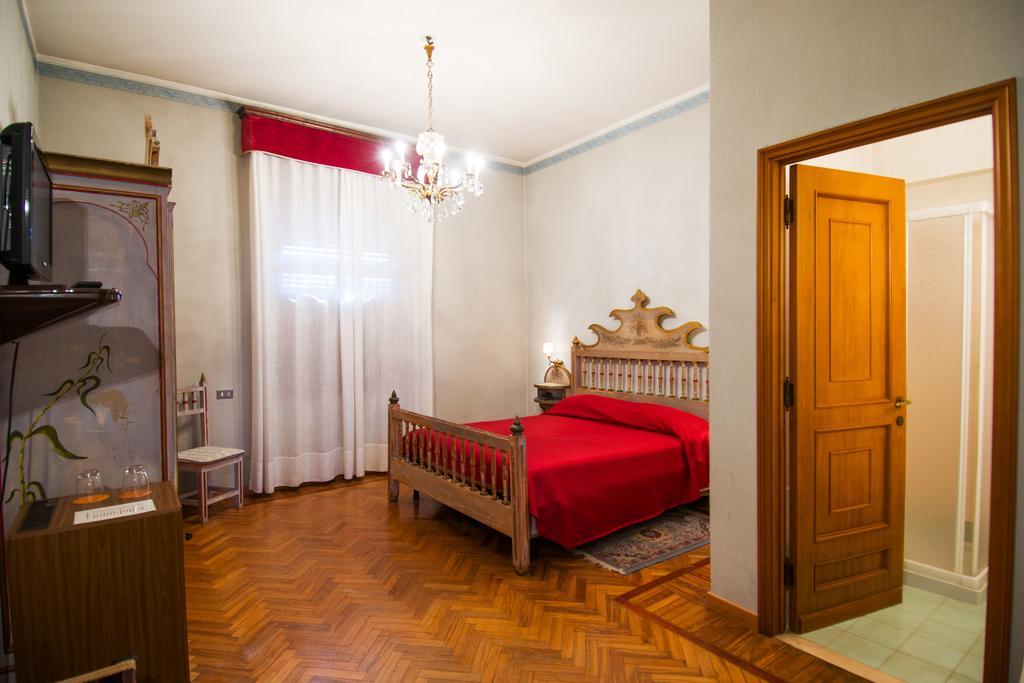 Hotel I Due Foscari Busseto Chambre photo